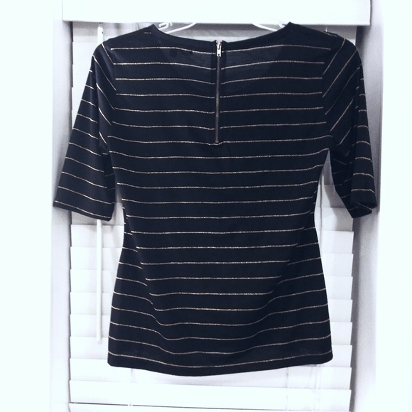 Green Envelope Los Angeles Black with Golden Stripes Zip Up Blouse - Picture 2 of 5